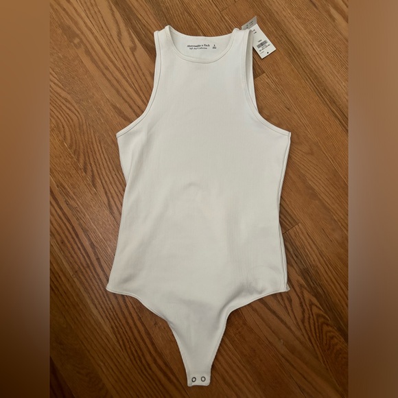 White Abercrombie & fitch bodysuit - Picture 1 of 3